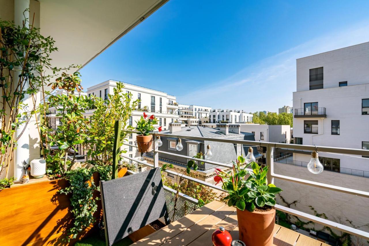Stunning Apartment With Balcony To Visit Paris Levallois-Perret Luaran gambar